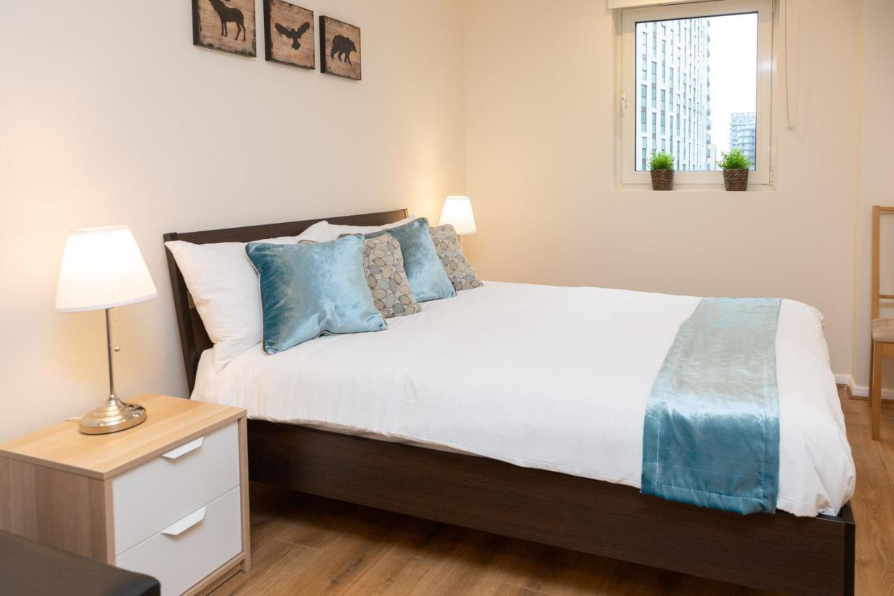 לונדון Royal Crossharbour Apartment מראה חיצוני תמונה