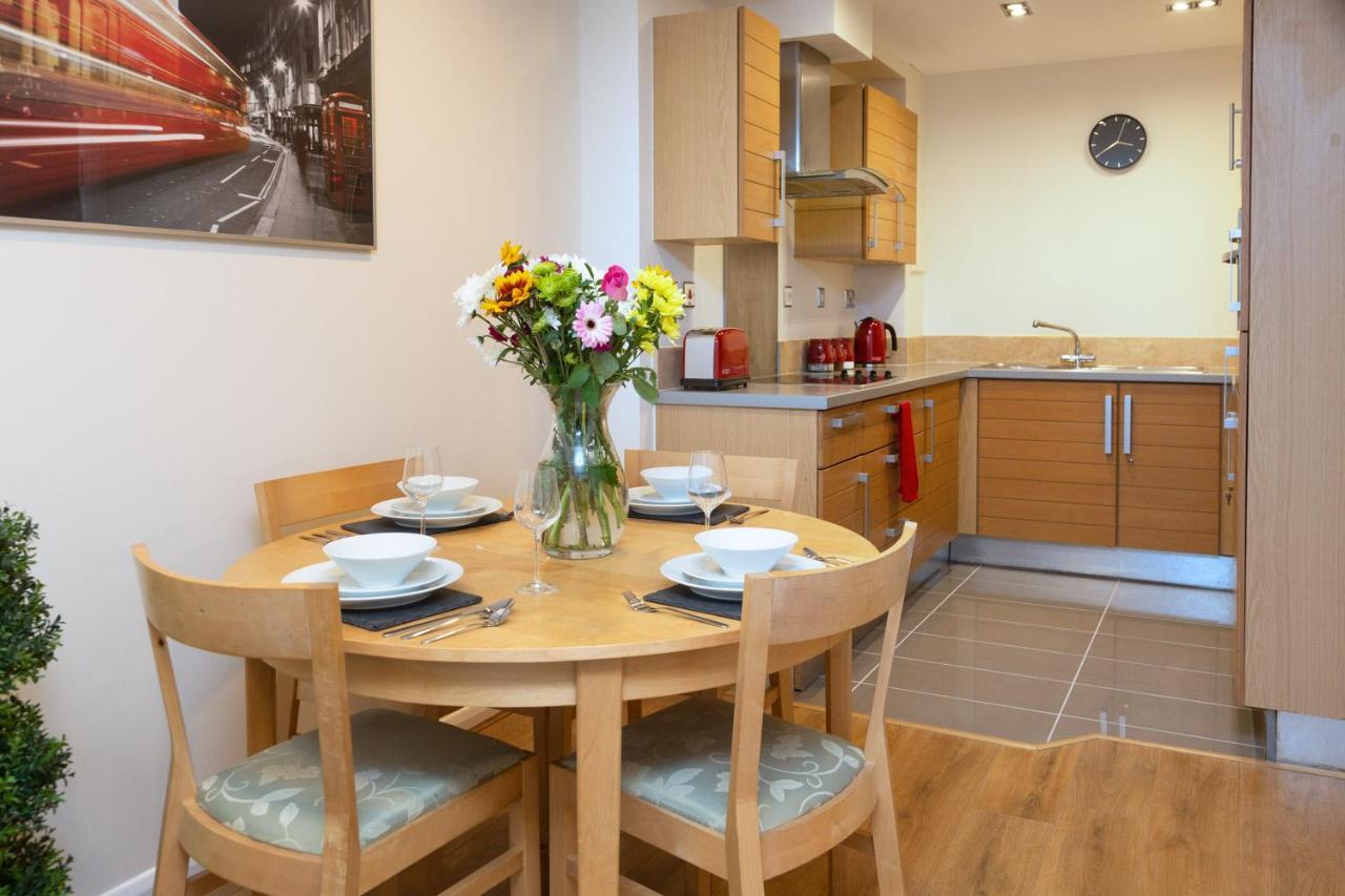 לונדון Royal Crossharbour Apartment מראה חיצוני תמונה
