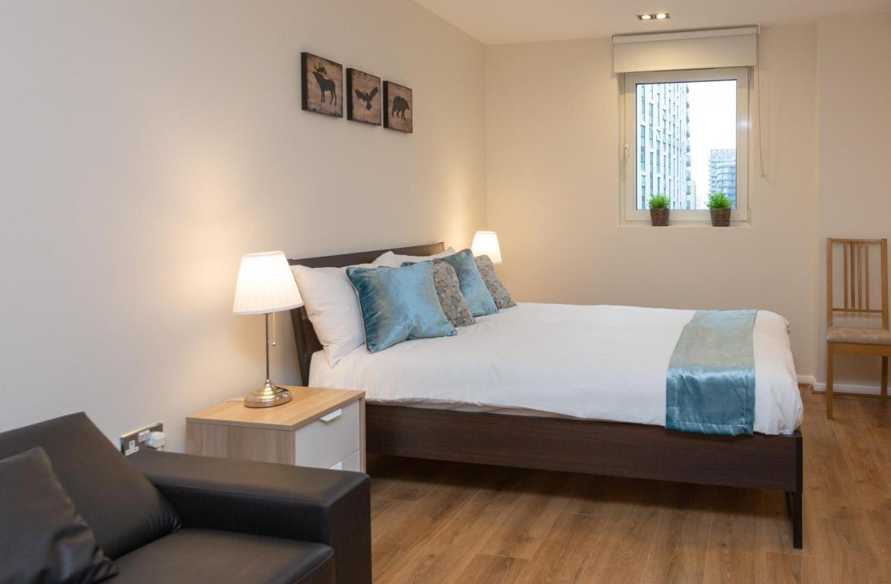 לונדון Royal Crossharbour Apartment מראה חיצוני תמונה
