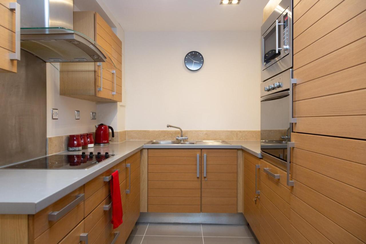 לונדון Royal Crossharbour Apartment מראה חיצוני תמונה